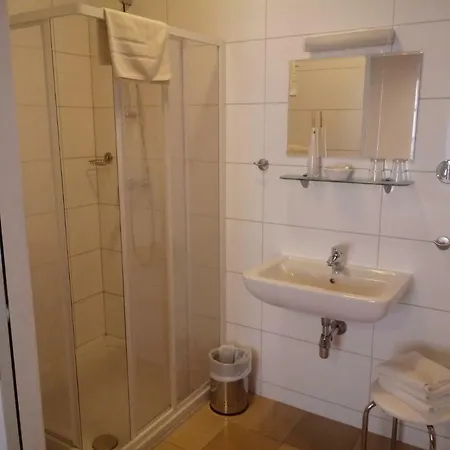 Eisenhuthaus Hotel 3*