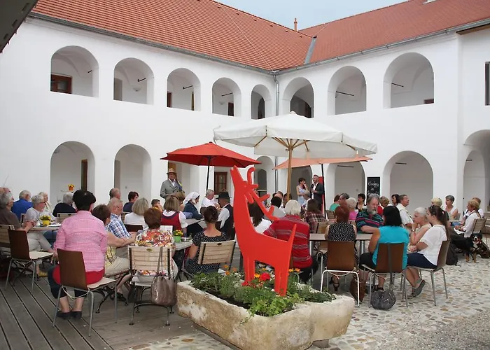 Eisenhuthaus 3* Poysdorf