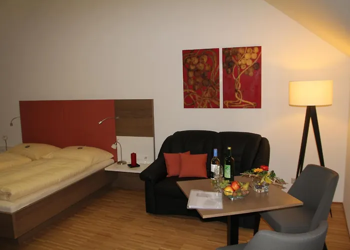 Hotel Eisenhuthaus Poysdorf