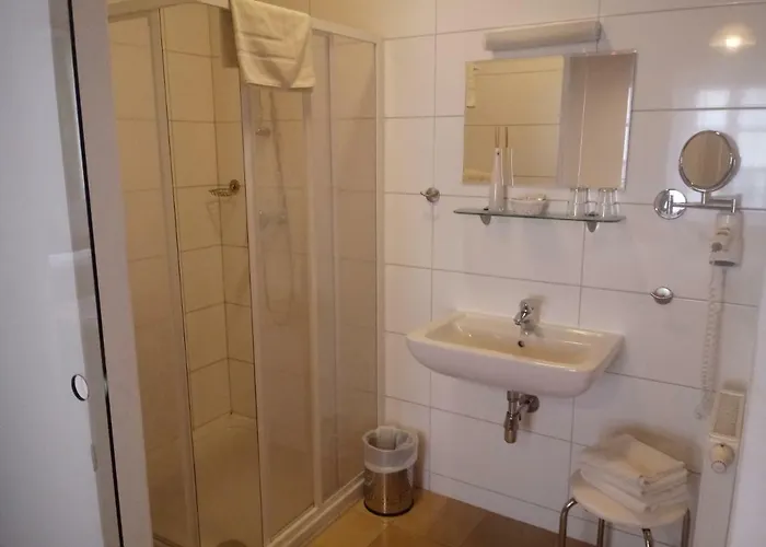 Eisenhuthaus Hotel 3*