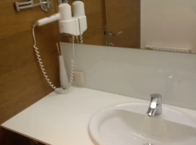 Hotel Eisenhuthaus 3*